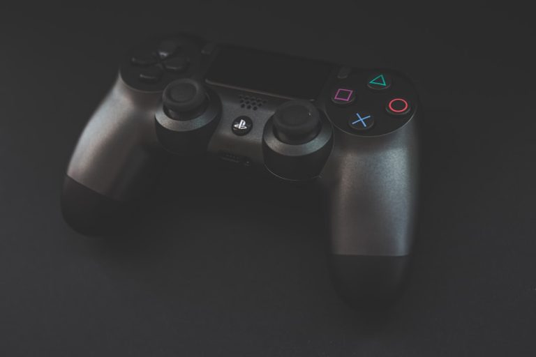 Mudança no PlayStation? Sony Esclarece Nova Regra de Licenciamento Online para Jogos Digitais
