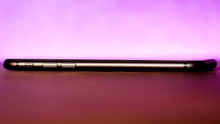 Xiaomi 17 Fold: A Nova Estratégia Para Superar a Samsung e Desafiar o iPhone Dobrável