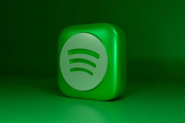 Spotify transforma a descoberta de podcasts com Inteligência Artificial: Crie playlists personalizadas via comandos de texto