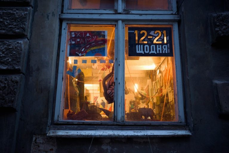 A Janela de 12 Meses: Por que as Startups de IA Correm Risco de Extinção