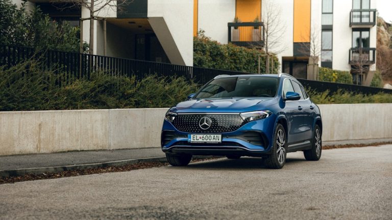 Mercedes-Benz Classe C Elétrico: O Equilíbrio Perfeito entre Performance e Luxo com 762 km de Autonomia
