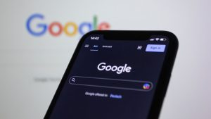 O fim do “dar um Google”? Como a inteligência artificial está matando a busca tradicional
