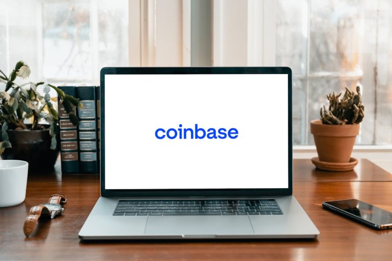 Coinbase Anuncia Corte de 14% na Equipe: A Inteligência Artificial Assume o Controle?
