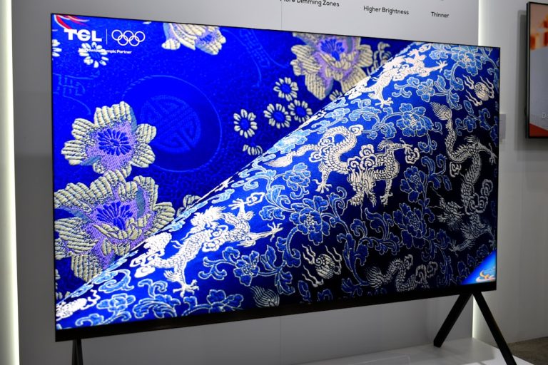 Quantum Dots vs. RGB LED: A Batalha pela Imagem Perfeita na Sua Próxima Smart TV