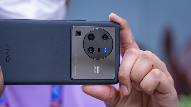 Vivo X300 Ultra: O novo rei da fotografia mobile que troca o zoom pela perfeição da lente principal