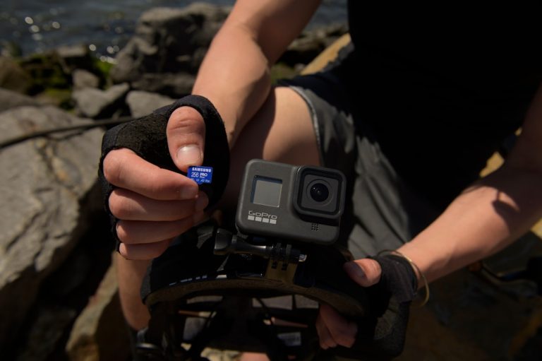 A Nova Missão da GoPro: Do Surf para o Campo de Batalha em uma Mudança Histórica