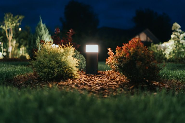 Philips Hue em Promoção: Oportunidade de Ouro para Modernizar sua Casa Inteligente