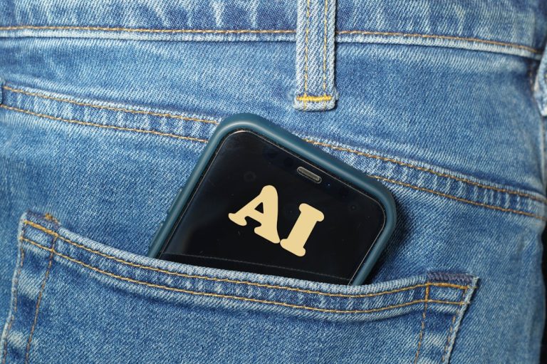 O Fim das Anotações Manuais? Pocket Capta US$ 11 Milhões para Popularizar Gravador Inteligente de Bolso