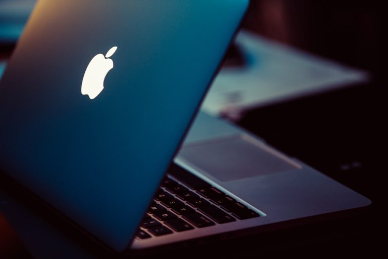O mistério acabou: este aplicativo gratuito para Mac revela o poder real dos seus cabos USB-C