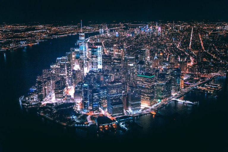 O Preço do Boom da IA: Nova York é o Primeiro Estado Americano a Frear Novos Data Centers