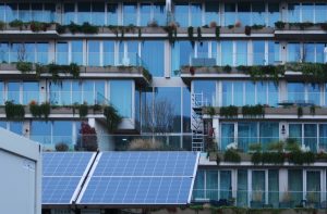 O Futuro da Construção Pesada: Gritt Surge com US$ 34 Milhões para Automatizar Usinas Solares (e Muito Mais)