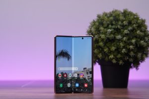 Samsung Galaxy Unpacked 2026: Z Fold 8 Mais Largo, Z Flip 8 e Novos Smartwatches Prometem Dominar o Mercado