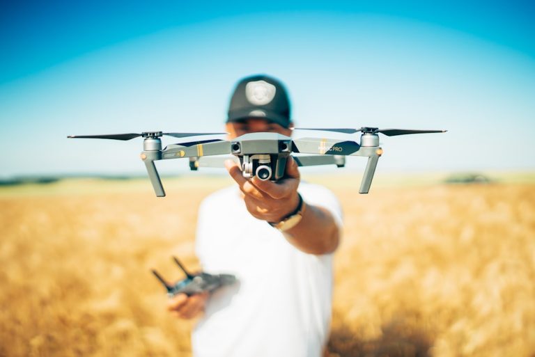 O Jogo de Esconde-Esconde dos Drones: Como Empresas Fantasma Tentam Burlar as Sanções Internacionais