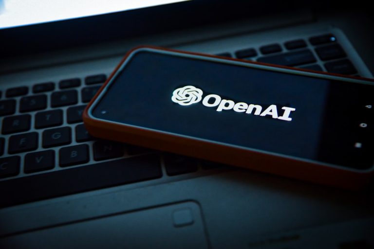 OpenAI Conclui Oferta de Compra de Ações de US$ 7 Bilhões: Entenda o Impacto no Mercado de IA