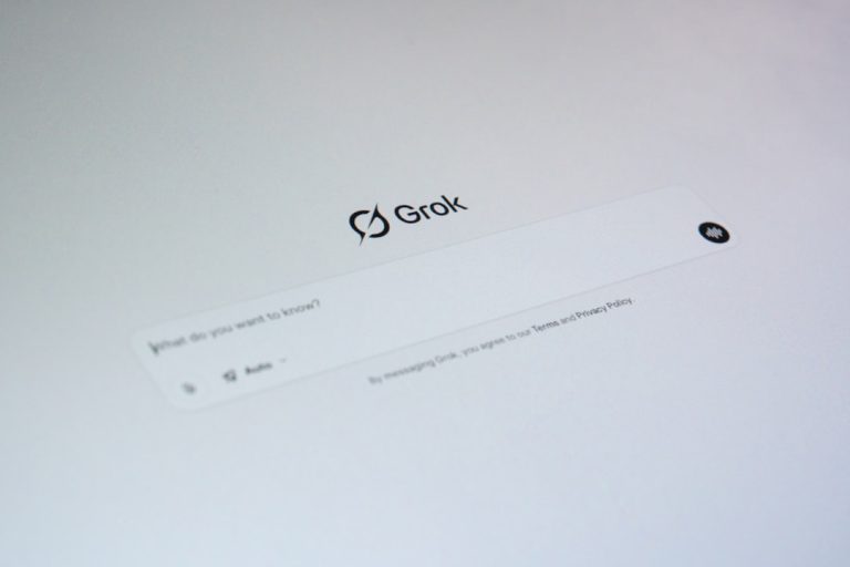 Grok Bot: A Nova IA da SpaceXAI que Assume Suas Tarefas e Funciona como Funcionário Virtual